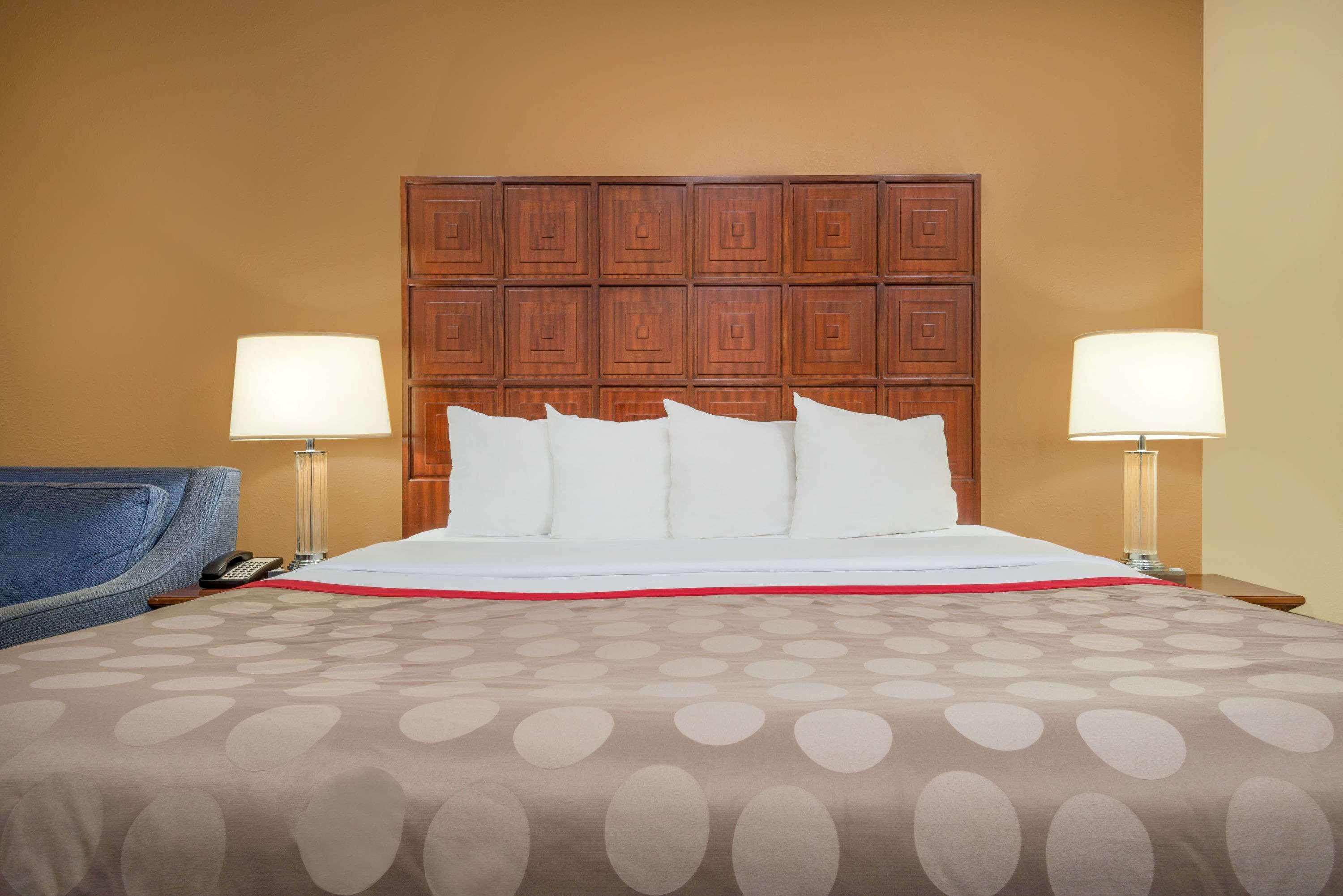 מלון ווסטרוויל Ramada By Wyndham Columbus North מראה חיצוני תמונה